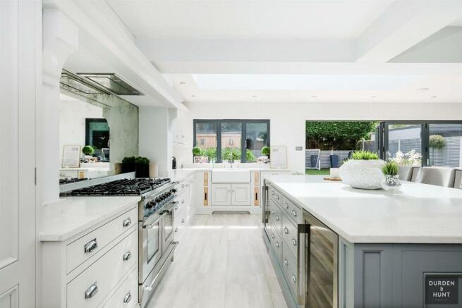 lyndhurst rise-30_1.jpg