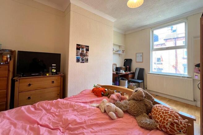 6 bed Terraced for sale Image 10