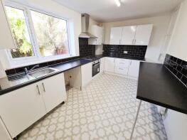28, Byron Avenue, Droylsden M43 6QB