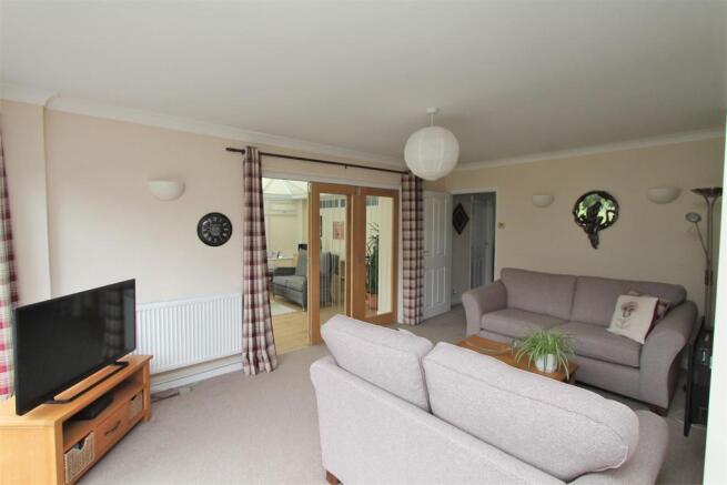 Living Room.JPG