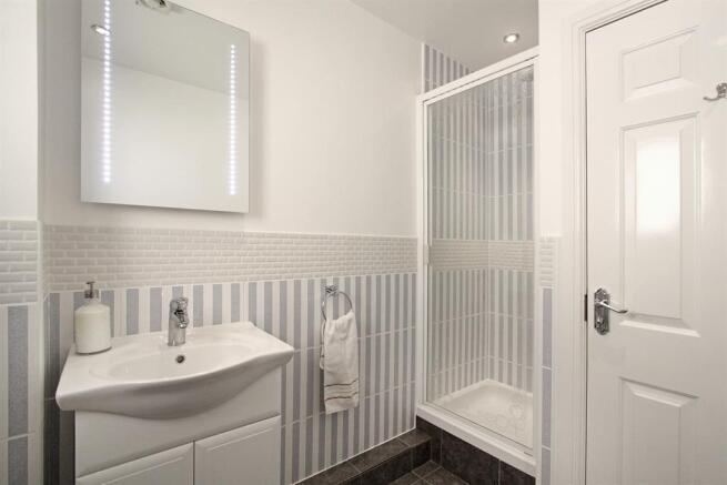 En-Suite Image Two