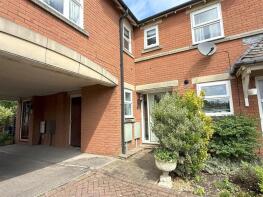 61, West Cliffe, Lytham St. Annes FY8 5DR