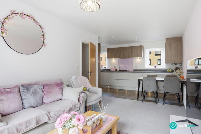 2 bed Ground Flat for sale Image 8