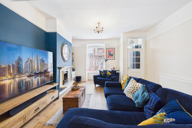 Reception Room/Dining Area