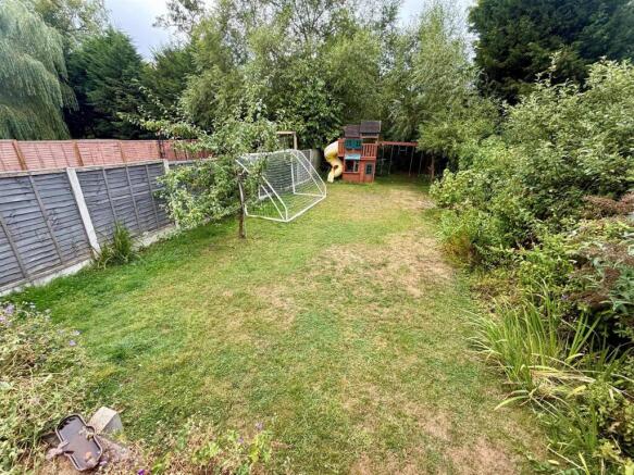 CC28 Garden2.jpg
