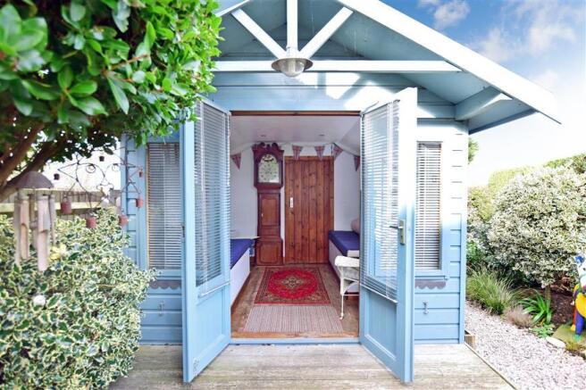 External Lifestyle Photograph