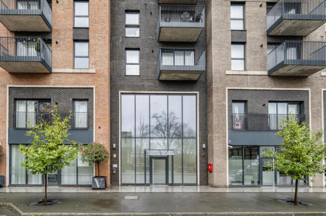 1416808-19-699706...