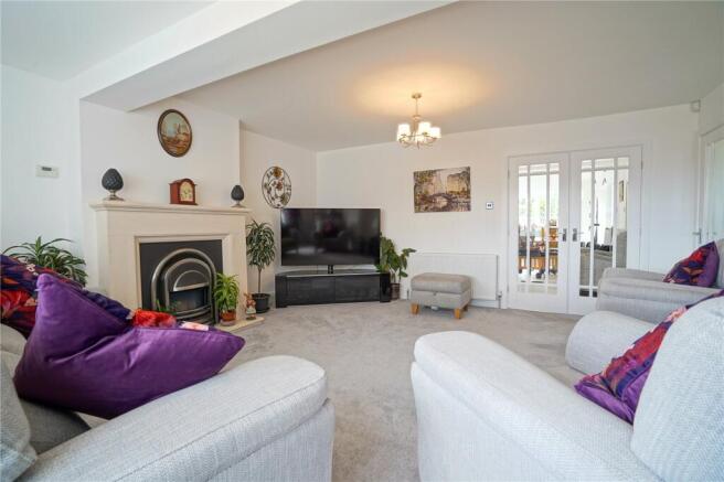 3 bed Bungalow for sale Image 10