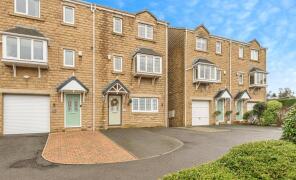 37, Banks Road, Linthwaite, Huddersfield HD7 5FP