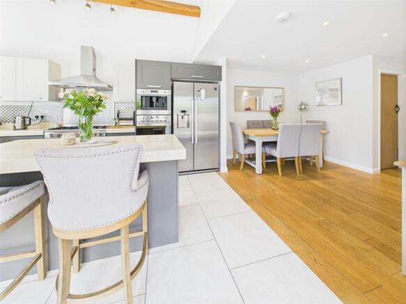 KITCHEN BREAKFAST DINER