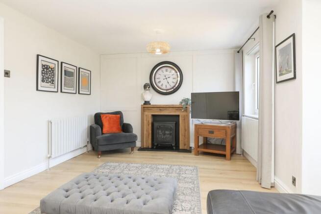 2 bed Bungalow for sale Image 8