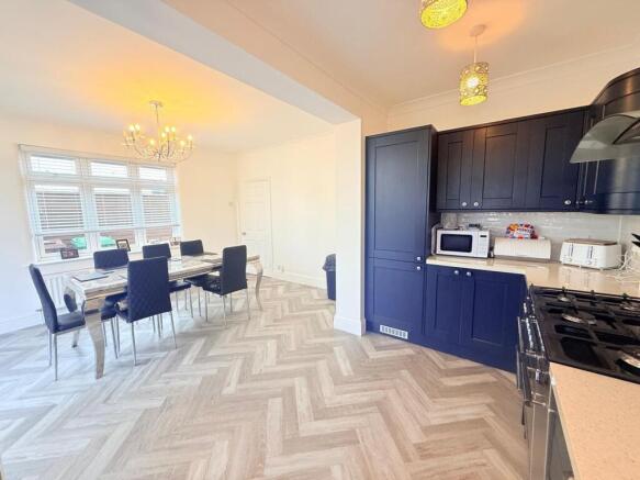 Carr Lane, Grimsby, DN32 photo 2