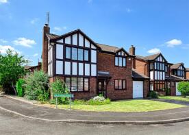 44, Leasowe Drive, Wolverhampton WV6 7TU