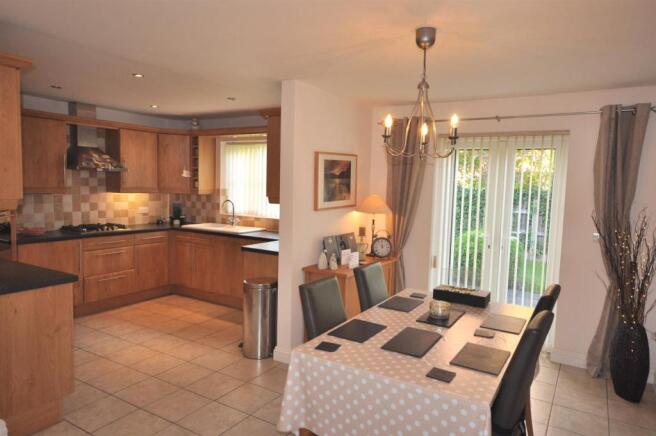DINING KITCHEN