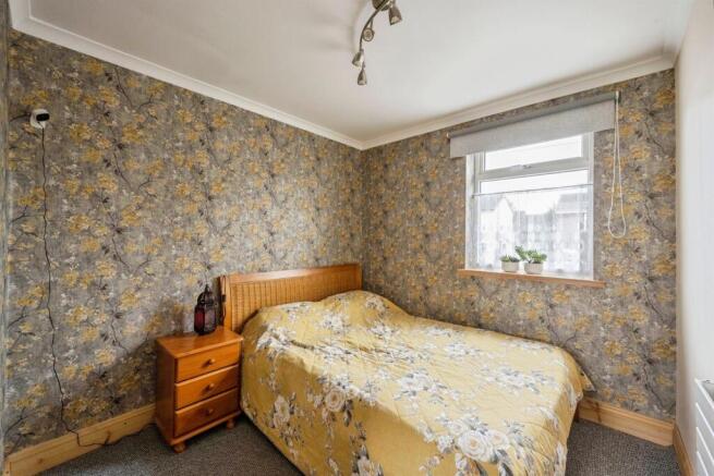 2 bed Semi-Detached for sale Image 10
