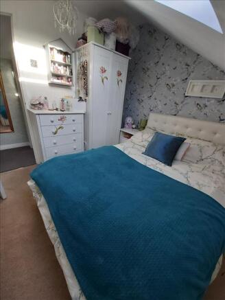 LOFT ROOM 2