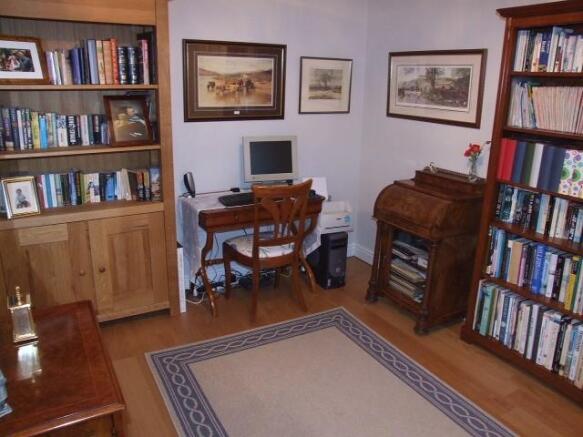 Photo 9