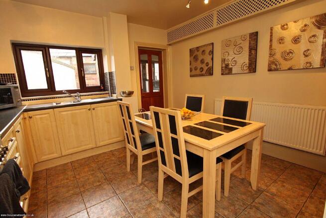 Kitchen/Breakfast Room