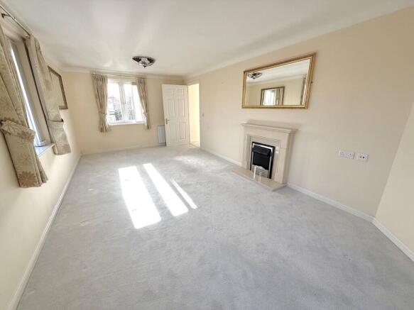 39 Milliers Court...