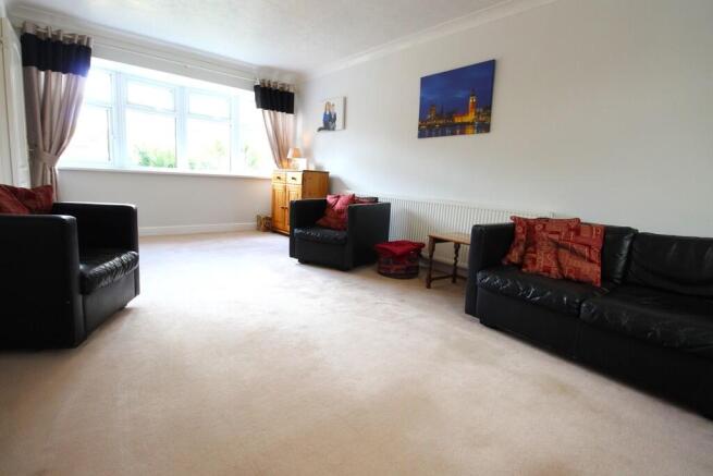 lounge 2