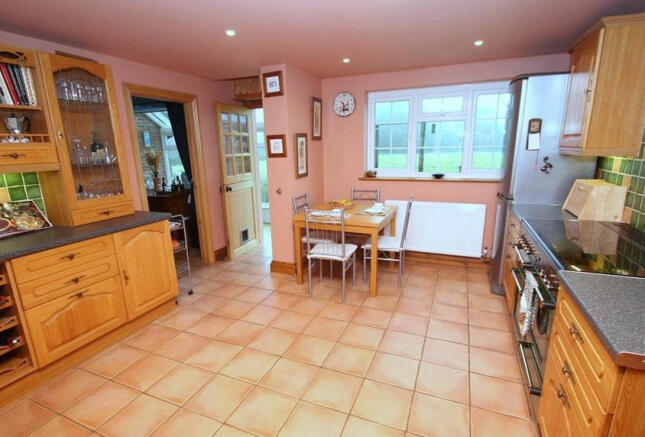 Kitchen 1