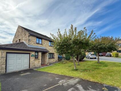 Woodleigh Grove, Beaumont Park, Huddersfield, HD4