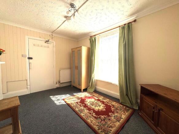 Room 1 (1) 