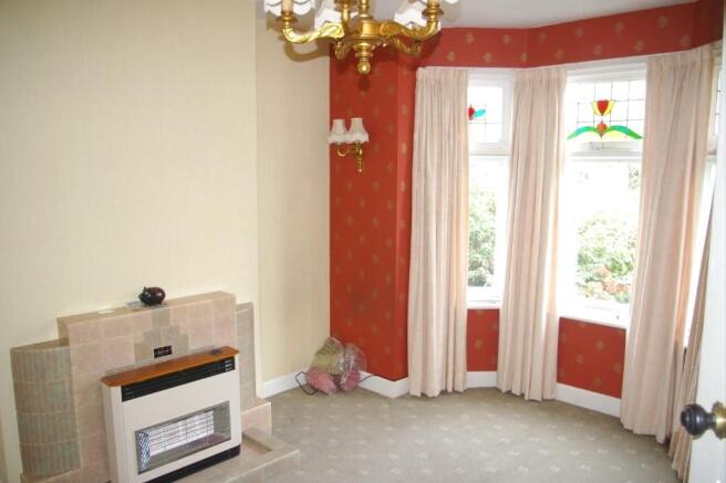 FRONT LIVING ROOM