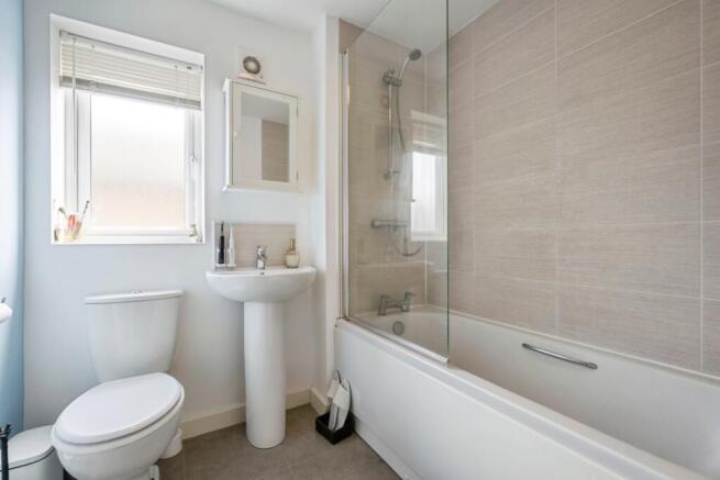 2 bed Semi-Detached for sale Image 12