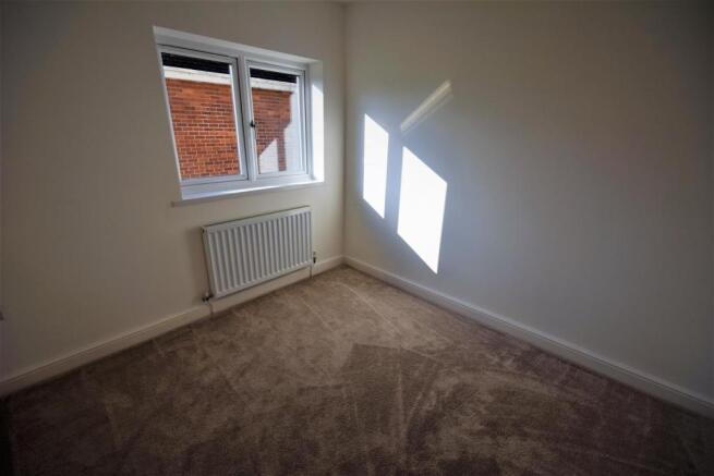 10 Wynnstay Lane Bed 5.JPG