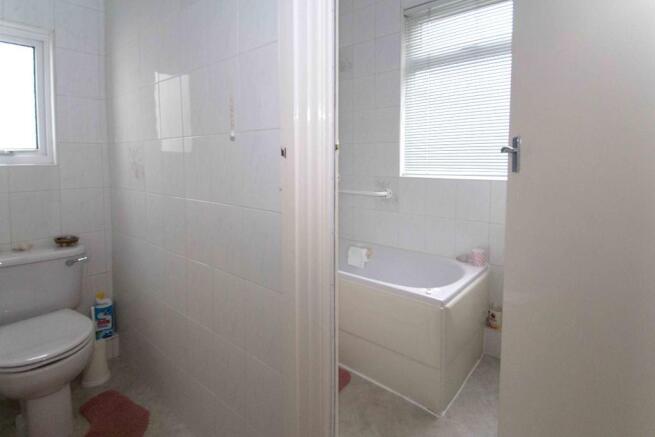 Bathroom & WC
