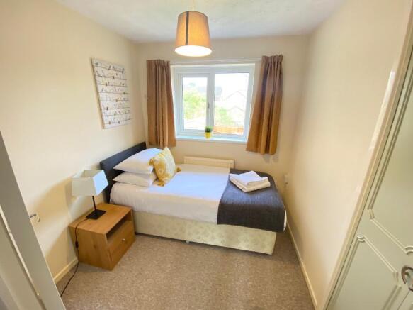bed 4