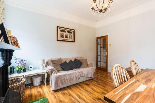 3 bed Semi-Detached for sale Image 11
