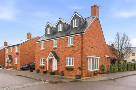 Falldor Way, Ampthill, Bedfordshire, MK45
