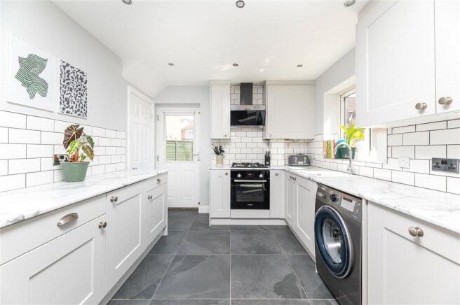 3 bed Semi-Detached for sale Image 7