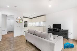 Flat 1, 54 Fiennes Building, Inglis Way, Mill Hill, London NW7 1FJ