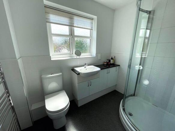 Master En-Suite