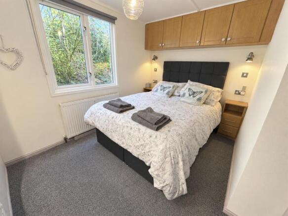 2 bed Detached for sale Image 4