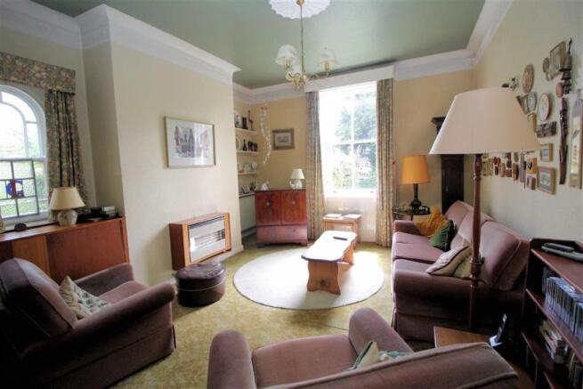 SITTING ROOM