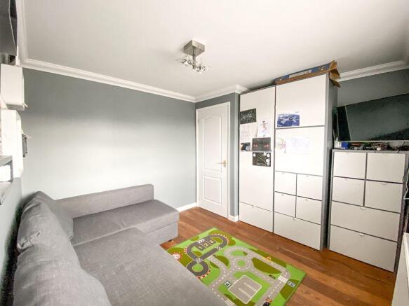 Bedroom 3 (Double)