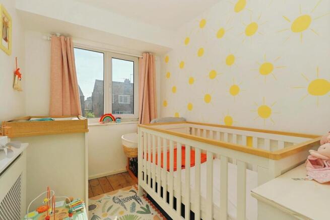 3 bed Terraced for sale Image 12