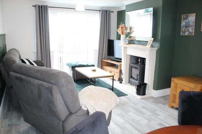 Lounge / Dining room