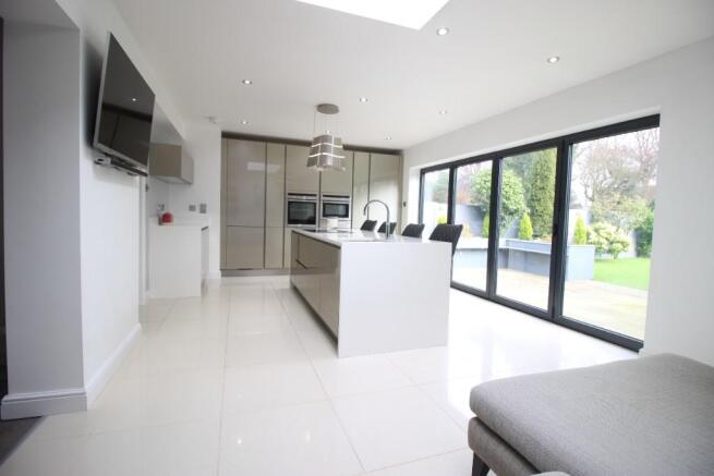 Kitchen/Breakfast 