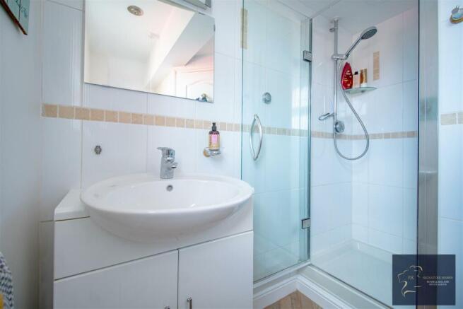 En Suite.