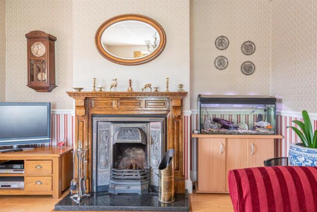 SITTING ROOM