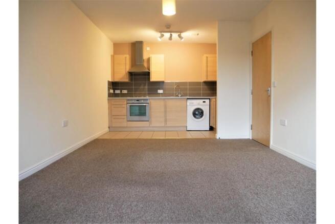 Lounge / Kitchen
