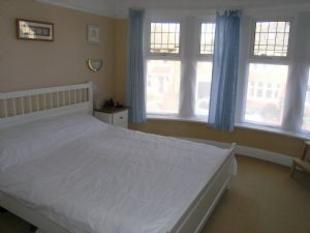 bedroom1