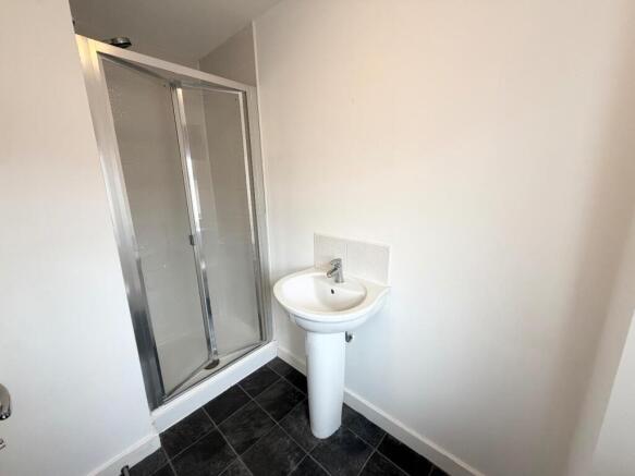 2 bed Semi-Detached for sale Image 7