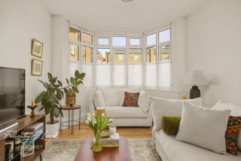 Tudor Grove, London