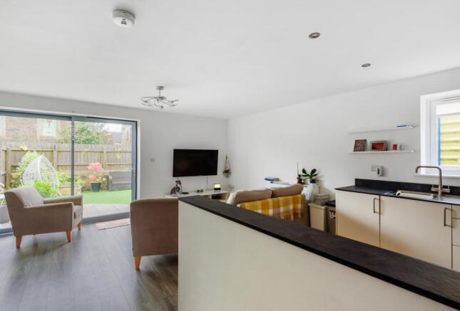 Kitchen/Living area